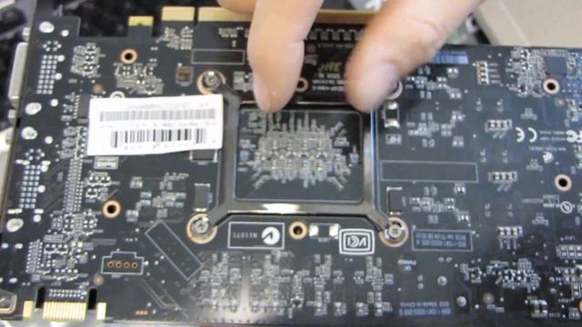 EVGA NVIDIA GeForce GTX 460 Fermi 768MB Gaming Video Card Unboxing & First Look Linus Tech Tips смотреть онлайн