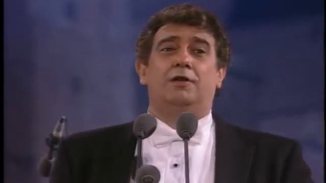 Пласидо Доминго поёт Cielito Lindo смотреть онлайн