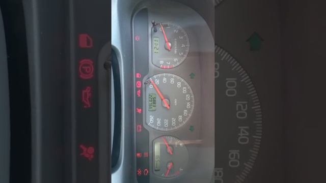 Volvo S40 1.6 Elegance SIP pack смотреть онлайн