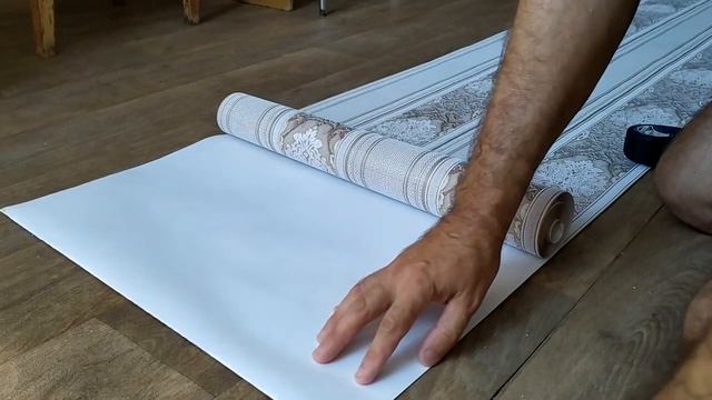 Заболел, но обои поклеил. смотреть онлайн