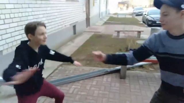 Приключения Базилио Сани и Володи смотреть онлайн