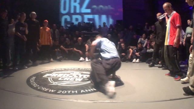 Predatorz Anniversary 20 - 1’2 - Crew vs Crew - Green panda vs Original People #bmvideo смотреть онлайн