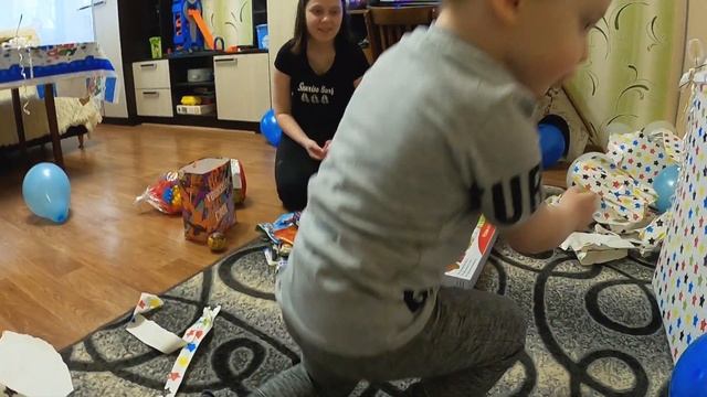 ДЕНЬ РОЖДЕНИЯ СЫНА/МАКСИМУ 3 ГОДА/ЧТО ПОДАРИТЬ НА ДЕНЬ РОЖДЕНИЯ? смотреть онлайн