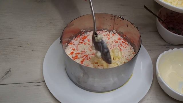 Готовлю КРАБОВЫЙ САЛАТ теперь ТОЛЬКО ТАК | ХИТЫ 2021 | 2 Рецепта смотреть онлайн