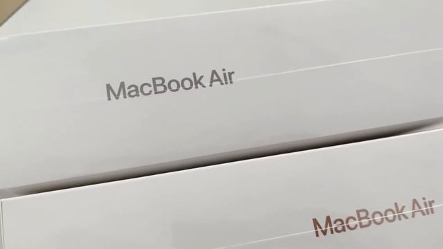 Apple MacBook Air M1 256GB great discounts #iplacecoimbatore #macbookairm1 #macbookpro #apple смотреть онлайн