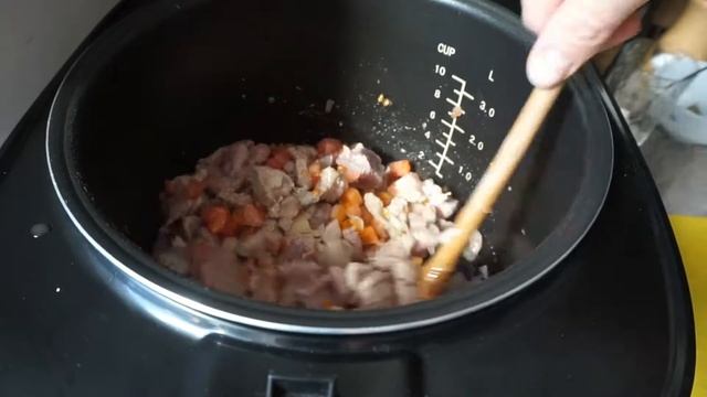 Картошка тушёная в мультиварке/Stewed potatoes смотреть онлайн