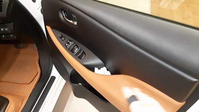 NISSAN LEAF AZEO S 2013г. подключение кнопок на руле к ANDROID смотреть онлайн
