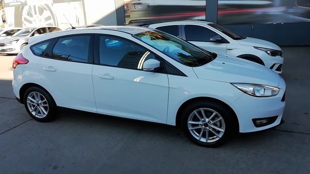 FORD FOCUS 5P 1.6L S MT 2018 смотреть онлайн