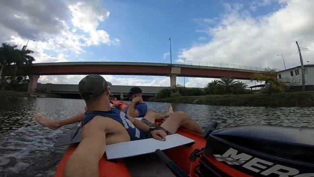 Saturn Kaboat with 2.5 hp mercury смотреть онлайн