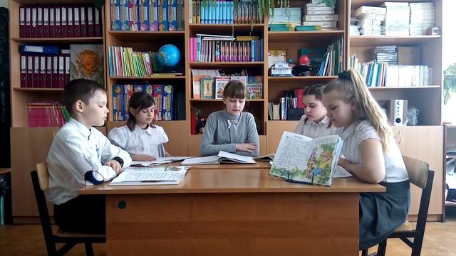 В. Осеева "Татьяна Петровна" (отрывок). МБОУ "СШ №3" г. Касимов, команда 4А класса "Книголюбы" смотреть онлайн