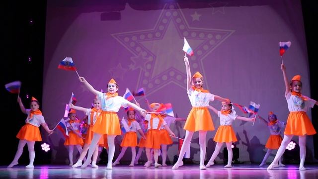 Выступают дети в ДК"Радуга" смотреть онлайн