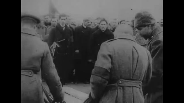 На марсовом поле (Февральская революция) - Кобыла и трупоглазые жабы + хроника смотреть онлайн