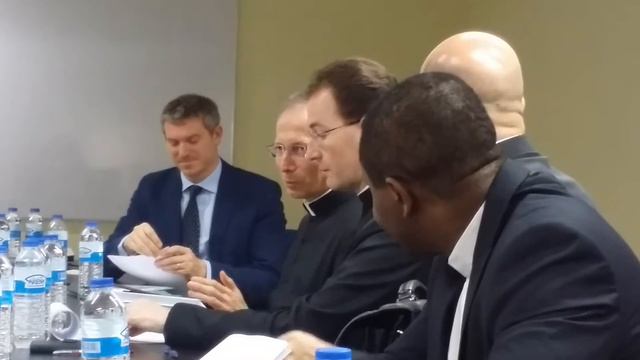 Mons. Guido Marini's Message to the 'Meeting of Families' Liturgy Team смотреть онлайн