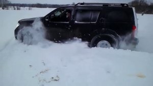 Покатушки по снегу на Ниссан Патфайндер