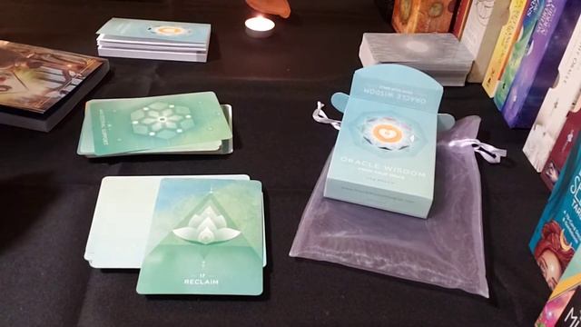 Unboxing! I bought an ETSY deck! Oracle Wisdom From Your Space! смотреть онлайн