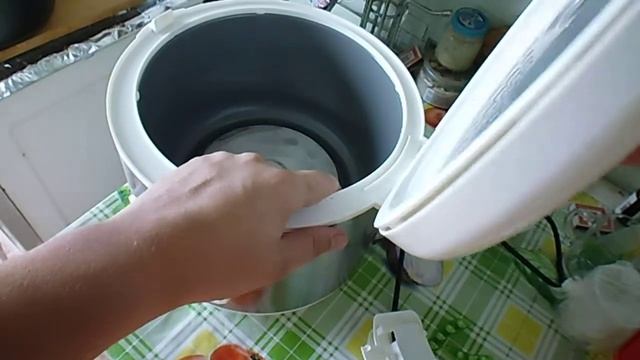 Мультиварка UTTY UMC - 01. Обзор как разобрать для обслуживания. смотреть онлайн