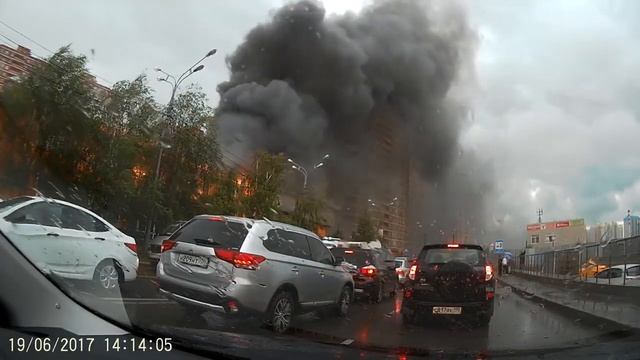 МО г Видное , 19 06 2017 горит Красный Камень смотреть онлайн