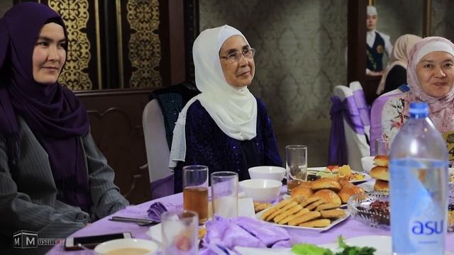 Ифтар клуба "Инабат" для женских клубов Астаны смотреть онлайн