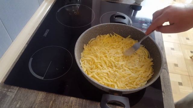 ХРУСТЯЩИЙ КАРТОФЕЛЬНЫЙ ПИРОГ! смотреть онлайн