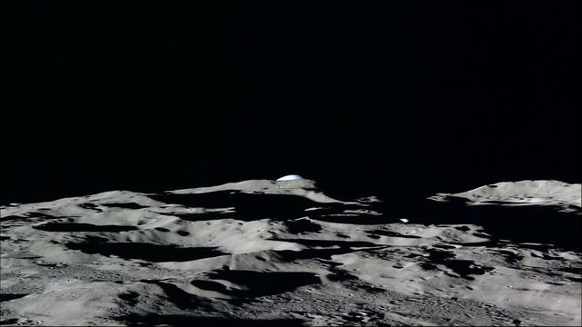 Moon orbit from Kaguya probe, with Earth смотреть онлайн
