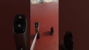 разборка voopoo Gene vinsi простым ножом в домашних условиях, просто поддеть в верхнюю точки зр