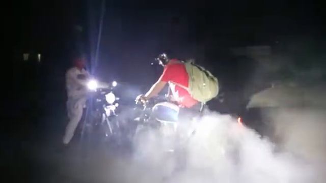 Suzuki gs-150 Cafe racer Burnout смотреть онлайн