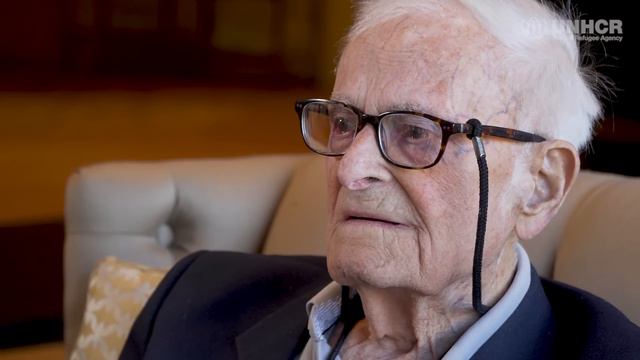 Meet Harry Leslie Smith, The World's Oldest Rebel смотреть онлайн