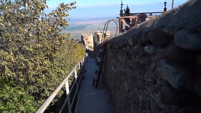 Достопримечательности Сигнахи Грузия. Киндзмараули и Алазанская долина. Грузия на автомобиле смотреть онлайн