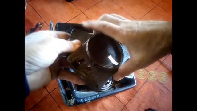 Mercedes Benz W126 - Dismantle completely your electric rear view mirror diy смотреть онлайн