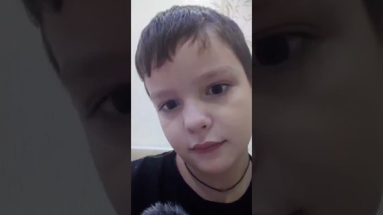 кто как выглядит в роблоксе и в реальной жизни  #shorts