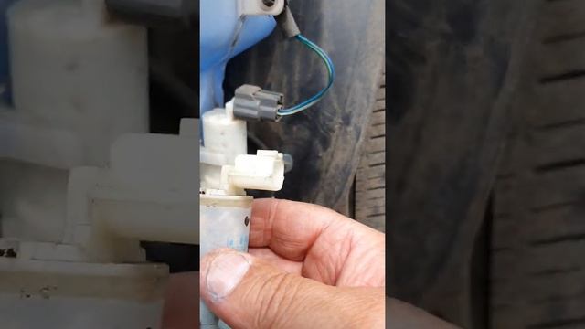 Mazda 2 Washer Pump Replace