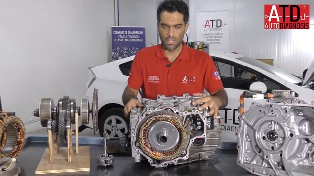 Transeje híbrido Toyota (P410). смотреть онлайн