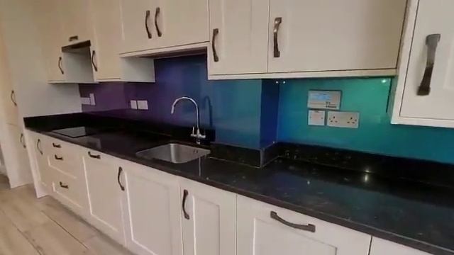 Скинали для кухни. Сложная однотонная покраска ХАМЕЛЕОН. смотреть онлайн