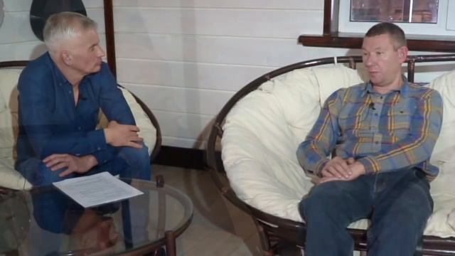 Как укрепить коленный сустав? Наклоны вниз головой после инсульта, можно? Как определить инсульт? смотреть онлайн