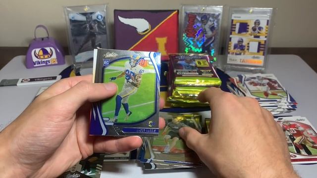 Two Fun 2021 Absolute Football Blaster Boxes From Walmart! Chasing The KABOOM! смотреть онлайн