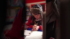 В Детстве Покупаешь Подарок Маме В Сельском Магазине