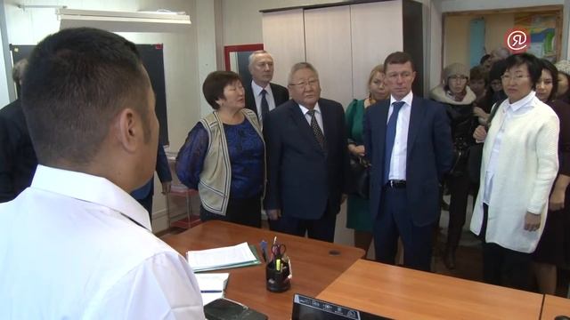 Максим Топилин посетил Якутский техникум-интернат для инвалидов смотреть онлайн