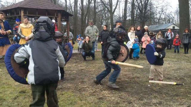 Бои мини викингов. 22.02.2015 Масленица Калининград. смотреть онлайн