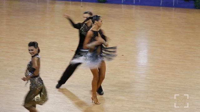 Sutu George - Manon Felici | Cambrils 2017 | WDSF IO LAT - R3 J смотреть онлайн