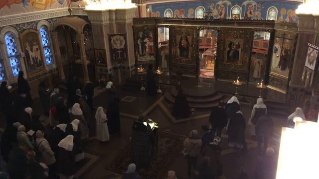 Прямая трансляция: Акафист Страстям Христовым. смотреть онлайн