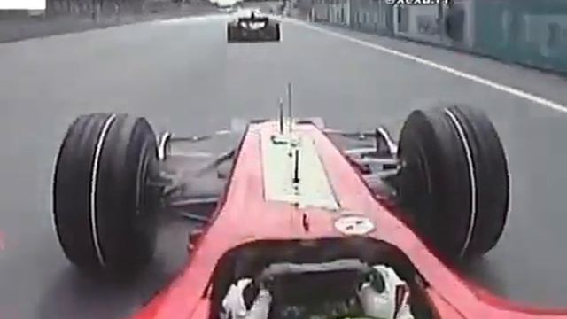 Felippe Massa vs Lewis Hamilton. 2007 Malaysian GrandPrix. смотреть онлайн