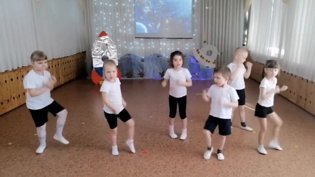 "Зарядка Космонавта" смотреть онлайн