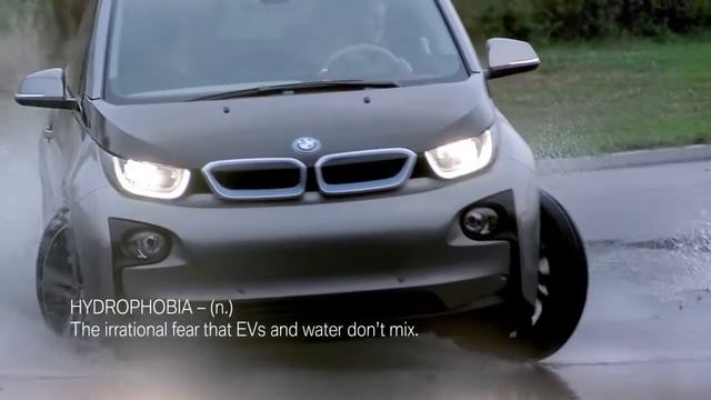 Поворотливая BMW i3 смотреть онлайн