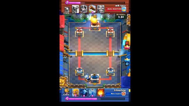 Clash Royale | Повторы боёв по двум колодам / Кор ГИГ+СПАРКИ / голем+ночная смотреть онлайн