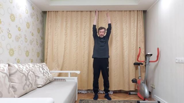 Утренняя зарядка. Небольшой комплекс общеукрепляющих упражнений. смотреть онлайн