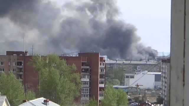 пожар на южной подстанции на Базальтовой улице в Екатеринбурге. смотреть онлайн