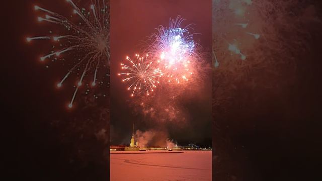 Салют в честь Дня защитника отечества - Спб 23.02.2022 смотреть онлайн