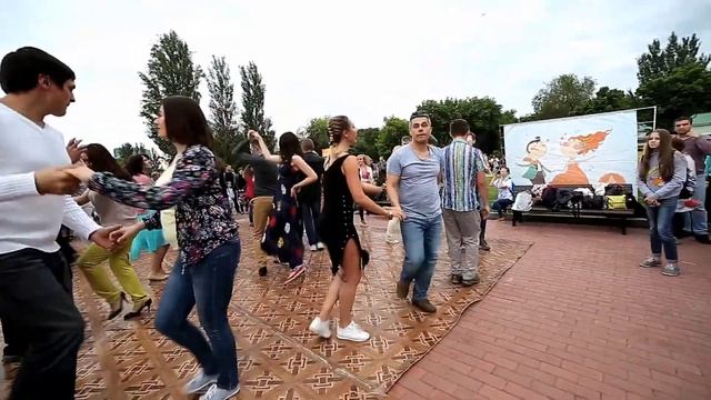 Танцы на набережной смотреть онлайн