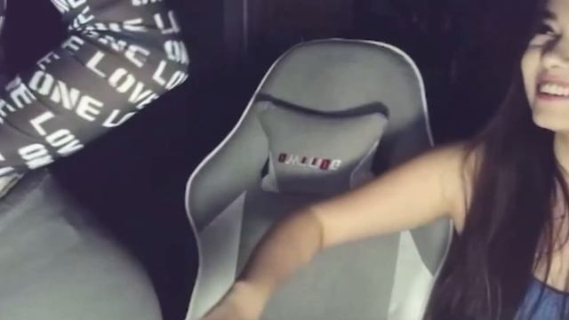 Отшлепала по ? смотреть онлайн