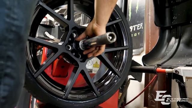 19x8.5 Rotiform KPS wheels | 225/35ZR19 Hankook VENTUS V12 Evo2 Tires смотреть онлайн